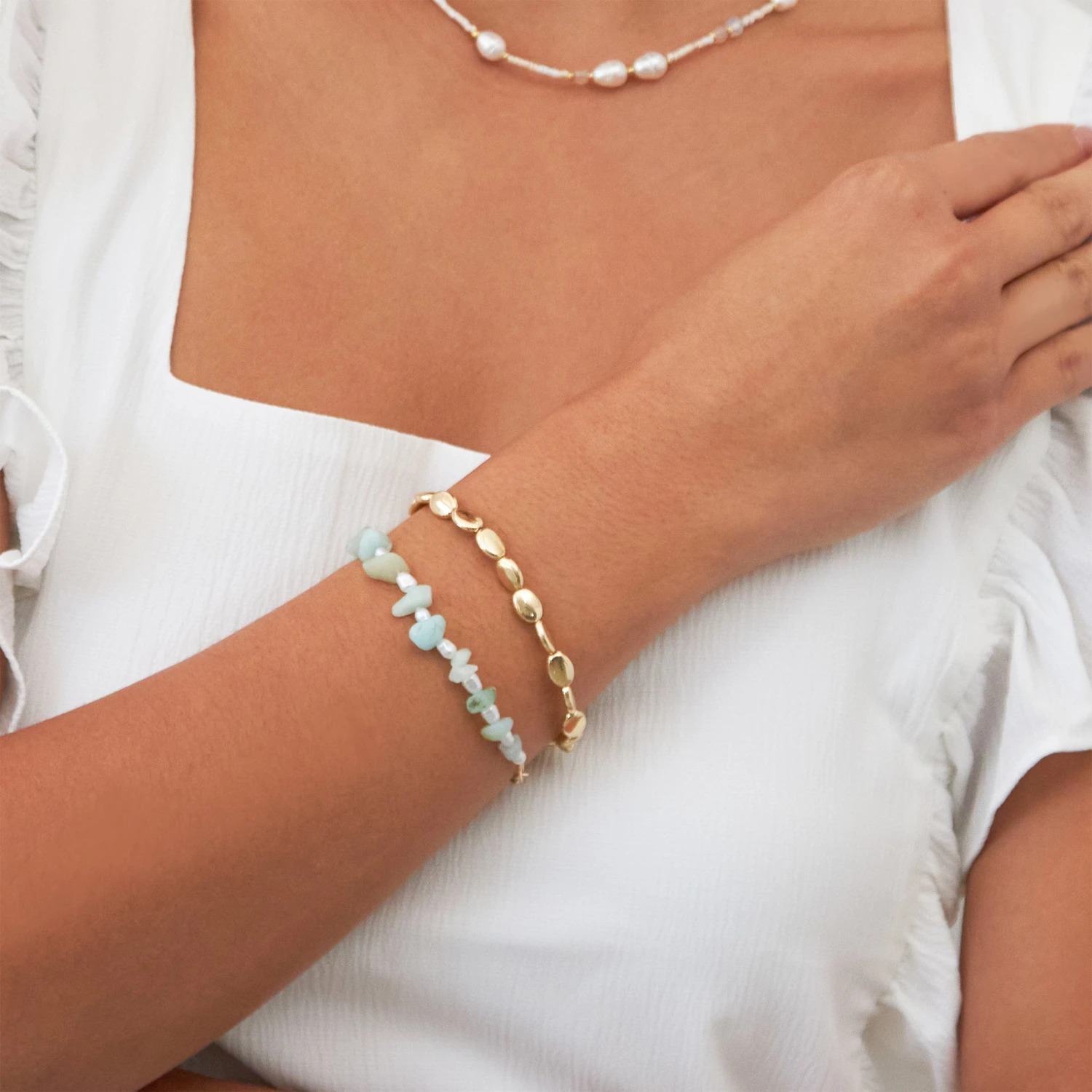 Beachy Beads And Gold Chain Bracelet Set - Image 2